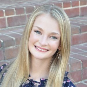 Meet your Posher, Lilly